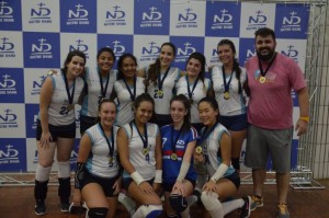 Nova vitória para as meninas do voleibol!