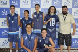 Equipe juvenil de vôlei: vice-campeã